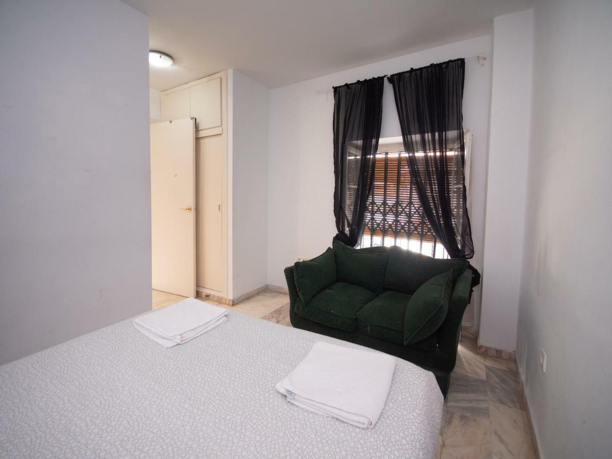 Apartamentos Arc House Севілья Екстер'єр фото